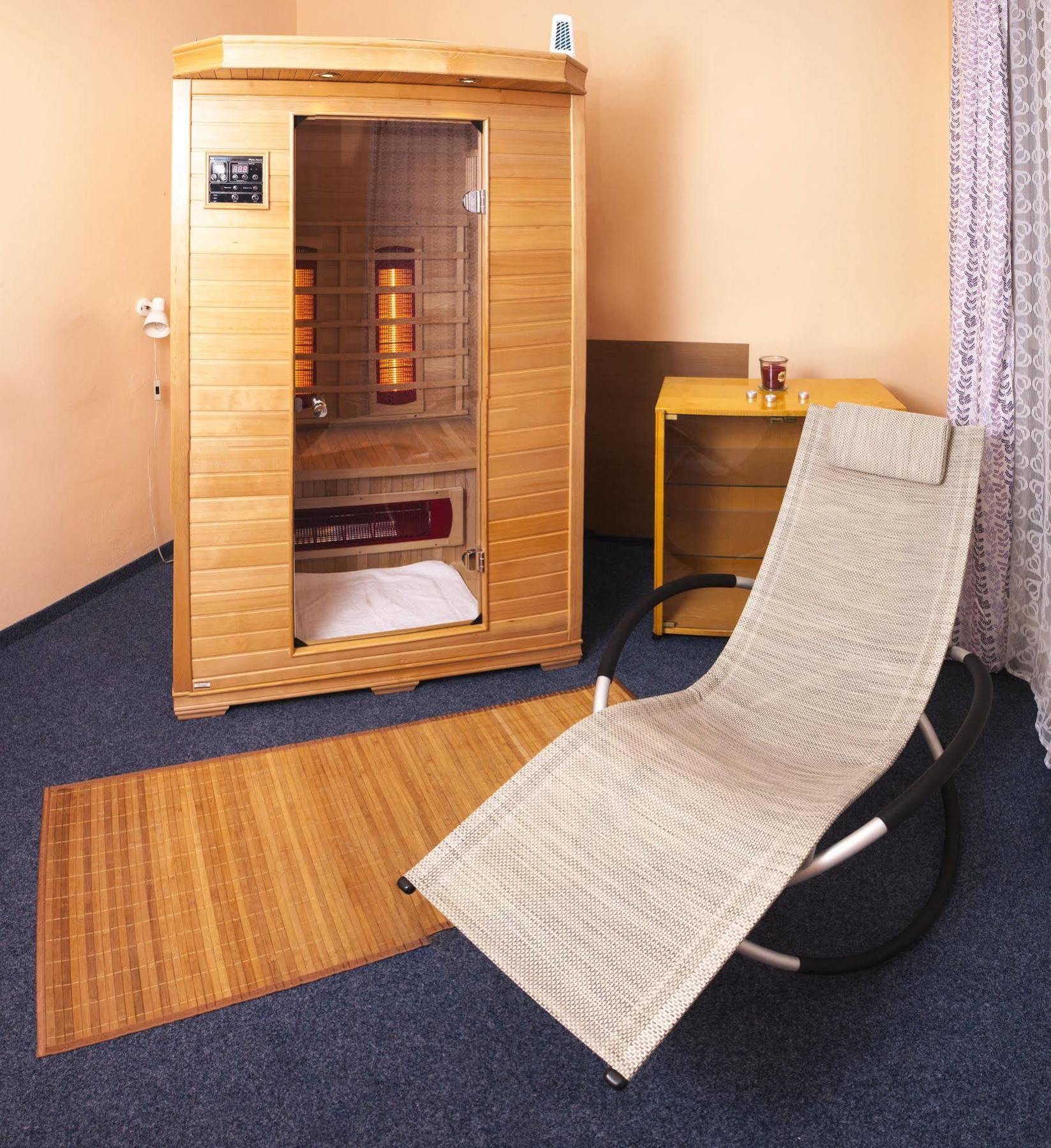 Hotel Zatisi Frantiskovy Lazne Ngoại thất bức ảnh